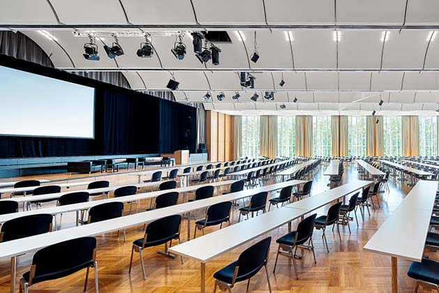 Bürgersaal im Forum am Schlosspark Bürgersaal im Forum am Schlosspark
