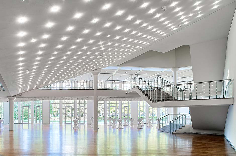 Foyer Theatersaal mit Galerie